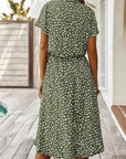Luftiges Midi Damenkleid mit Modernem Druck – Bequemes Sommerkleid für Warme Tage in Eleganter Passform-4