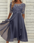 Elegantes Frauenkleid aus Spitze und Chiffon Lily