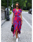 Damen Wickelkleid mit Print und V-Ausschnitt – Elvera