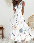 Florales Damenkleid mit V-Ausschnitt – Nayara