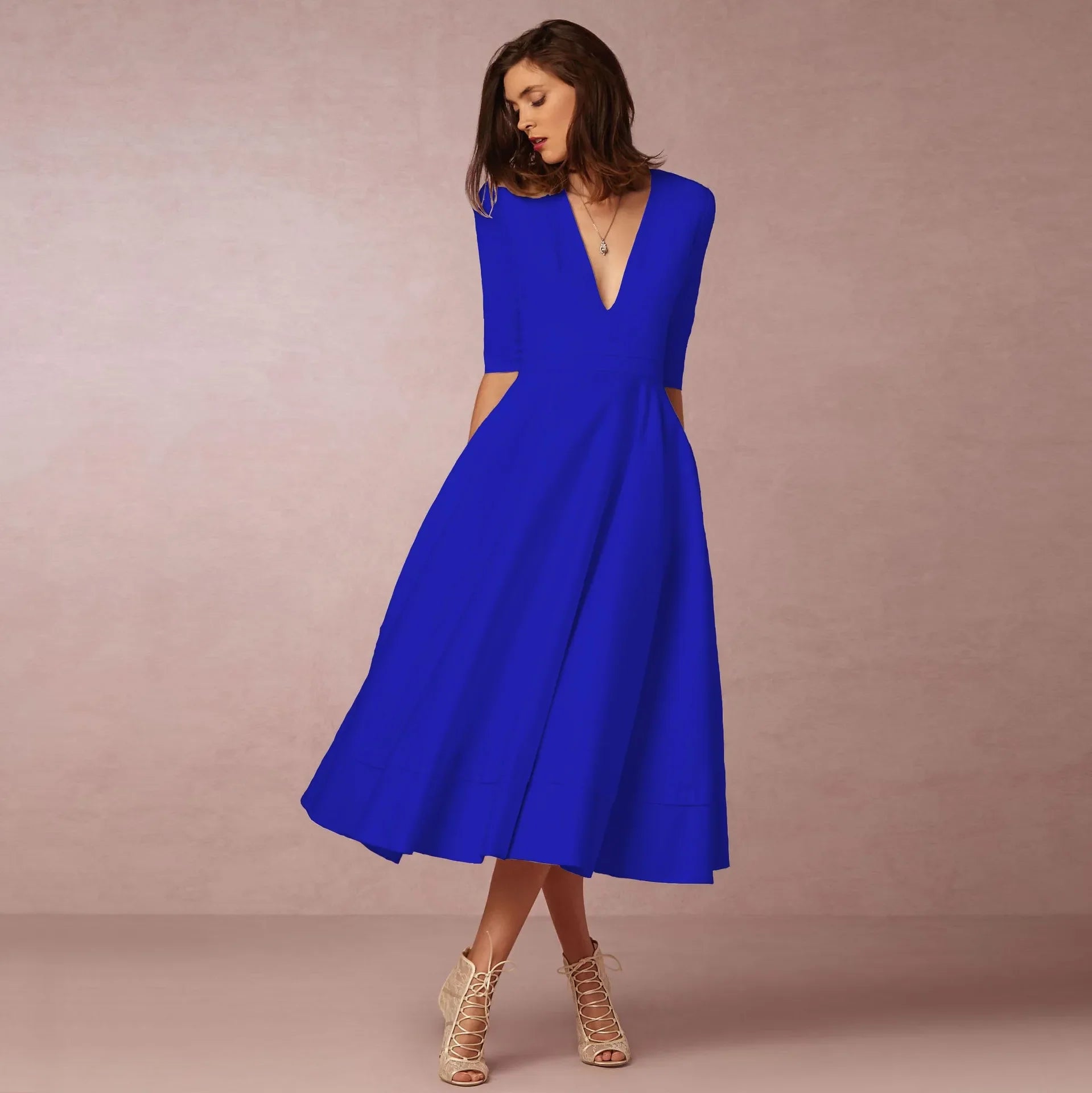 Ärmelloses Damenkleid im Prinzessinnenstil – Elivora