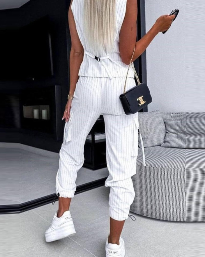 Damen Anzug Gestreift Größe M Polyester 2-teilig mit Weste und Hose-3