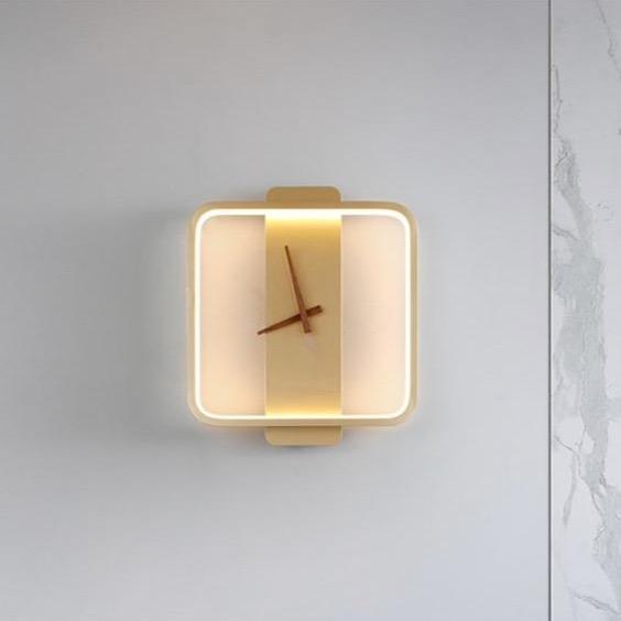 Cassia – Zeitgenössische beleuchtete Wanduhr mit Stil